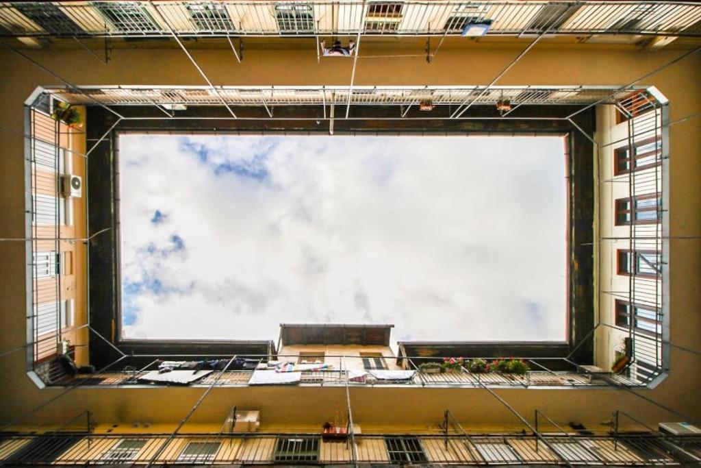 Ferienwohnung Nefelejcs Near The Keleti Railway Station Budapest Exterior foto